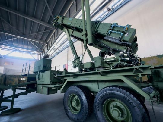 Шок в оборонній промисловості: США призупинили укладання всіх військових контрактів