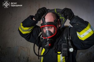 В центре Одессы произошел пожар в квартире на Базарной: есть пострадавший