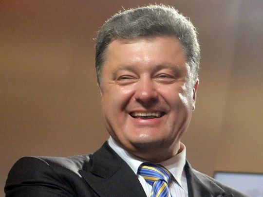 Порошенко своїми заявами про те, що з українською владою не треба домовлятися, підігрує путіну, — Олещук