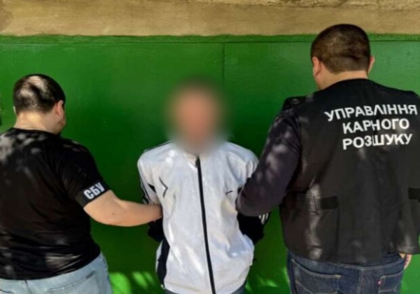 Уничтожили объекты Укрзализныци и военный автомобиль: в Одессе разоблачили трех поджигателей