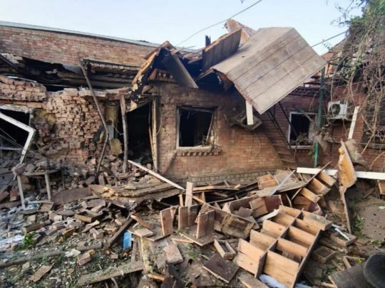 Ворог продовжує терор проти українців: удари завдаються по&nbsp;мирним містам і&nbsp;селам країни (фото)