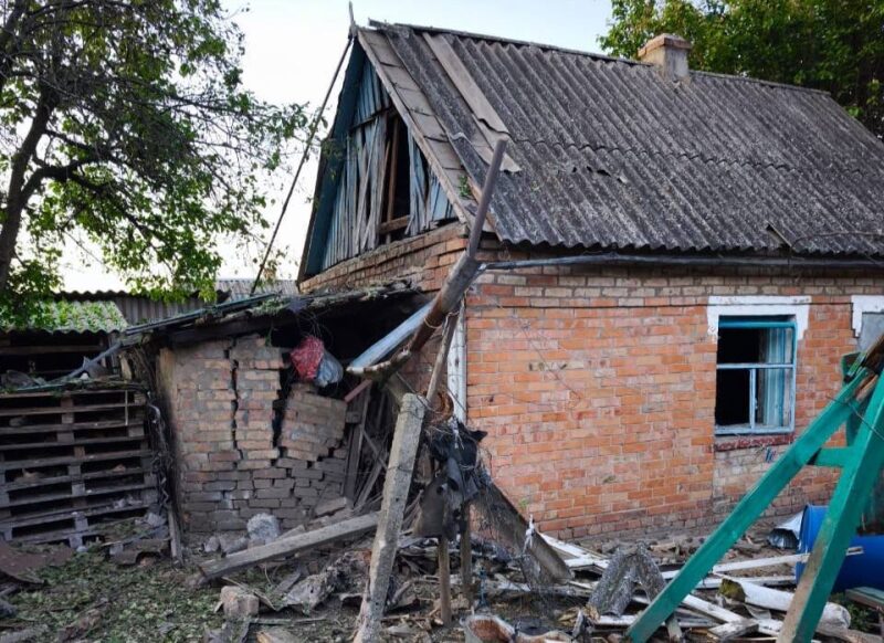 Ворог продовжує терор проти українців: удари завдаються по&nbsp;мирним містам і&nbsp;селам країни (фото)