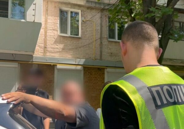 Три тысячи долларов за снятие с розыска: в Одесской области задержали заместителя начальника ТЦК Три тысячи долларов за снятие с розыска: в Одесской области задержали заместителя начальника ТЦК