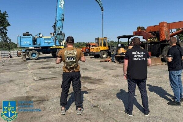 Добывали песок из Дуная: в Одесской области разоблачили предпринимателей и мэра