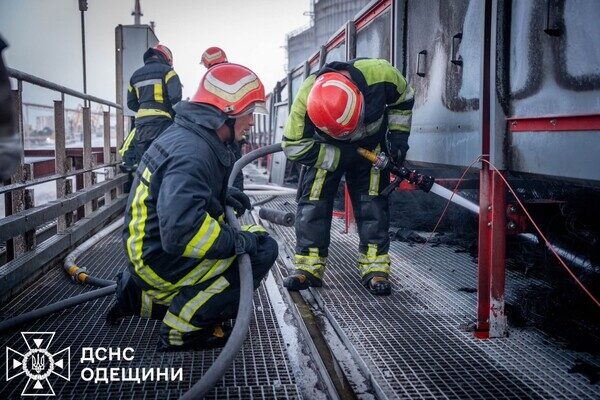 Масштабный пожар в порту Одесской области: загорелась транспортная лента
