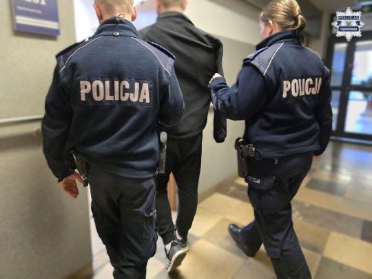 Били молотком та&nbsp;обливали окропом: українця жорстоко катували в&nbsp;Польщі