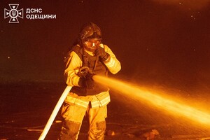 Загорелся промышленный объект: последствия ночной атаки БпЛА на Одессу