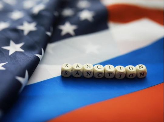 Сенатори США пообіцяли нові жорсткі санкції проти росії після візиту в Україну