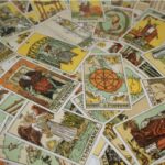 Овнам — «Колесниця» та чіткий курс, Близнюкам — «Паж мечів» та контроль: Таро-прогноз на 25 березня