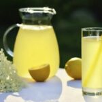 Квас із бузини: як приготувати смачний і корисний домашній напій