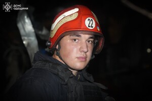 Ночной удар по Одесскому району: пострадал человек